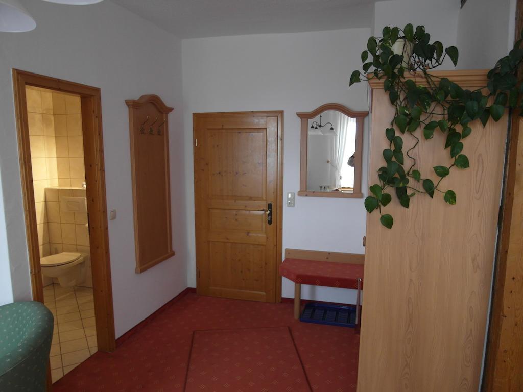 Pension Und Gaststaette "Zur Brauschaenke" Шёнек Номер фото