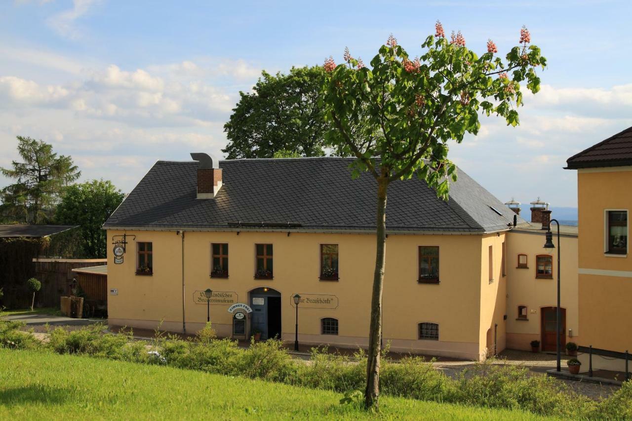 Pension Und Gaststaette "Zur Brauschaenke" Шёнек Экстерьер фото